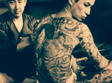 Mafia yakuza tatuandose