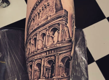 Tatuaje coliseo romano