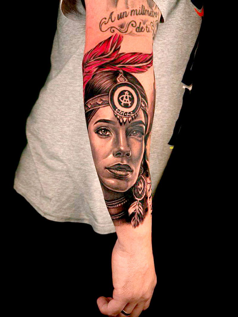 Tatuaje-Mujer-India-Atletico-de-Madrid